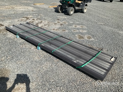 Quantity of (50) 2025 Kit Containers 12 ft Corrugated Tin Divers - Matériaux de construction (Unused)
