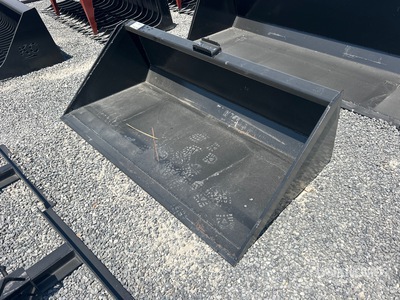 2025 Kit Containers QT-DB-S66 66 in General Purpose Skid Steer Bucket (Unused)