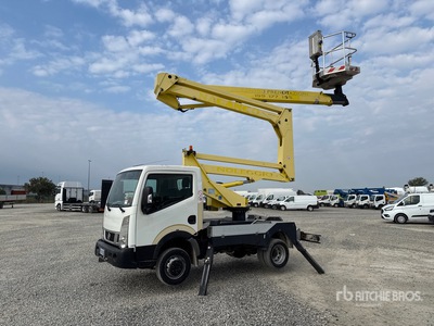 2015 Palfinger P200A 17.8 m on 2015 Nissan P200A Bucket Truck