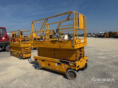 2014 Haulotte Compact12 Electric Ascenseur à ciseaux