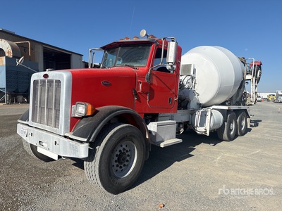 2015 Peterbilt 365 8x4 Mixer Truck