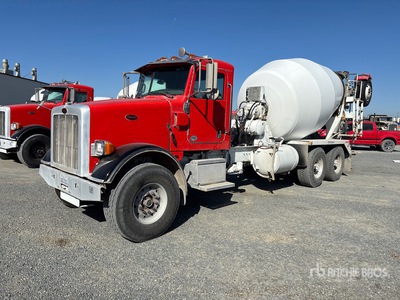 2015 Peterbilt 365 8x4 Mixer Truck