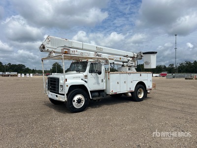 Teco V5-45I 45 ft on 1986 International 1754 4x2 Bucket Truck