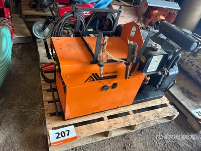 Acklands Skid-Mounted Arc Welding Engine Driven Welder