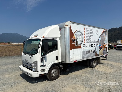 2011 Isuzu NPR 4x2 Van Truck