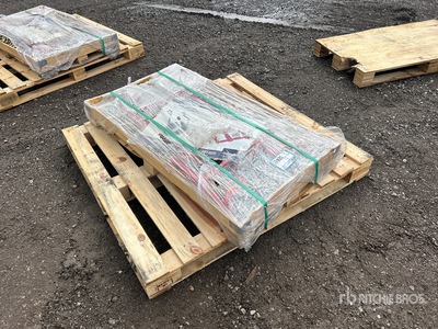 Quantity of (5) Ratchet binder and chain (Unused)