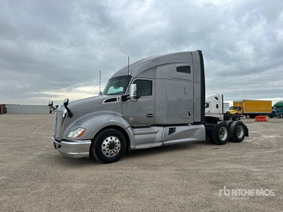 2019 Kenworth T680 6x4 T/A Sleeper Truck Tractor
