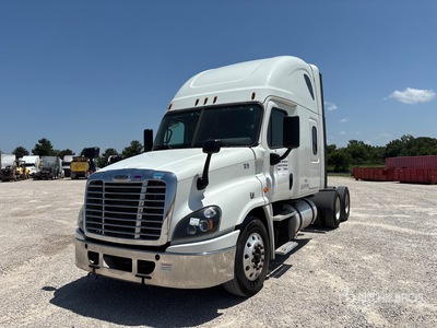 2018 Freightliner Cascadia 125 6x4 T/A Sleeper Truck Tractor