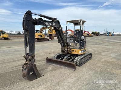 2019 John Deere 35G Minikoparka