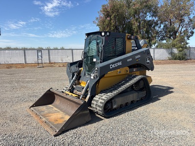 2021 John Deere 333G Schranklader