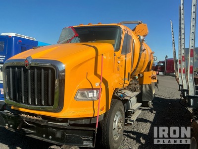 Teamco on 2019 International HX620 6x4 バキュームトラック