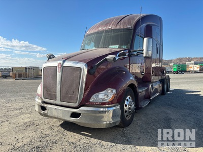 2019 Kenworth T680 6x4 Ciągnik siodłowy T/A z kabiną sypialną (Inoperable)