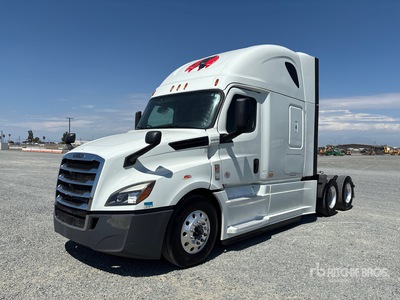 2020 Freightliner Cascadia 126 6x4 T/A Sleeper Truck Tractor