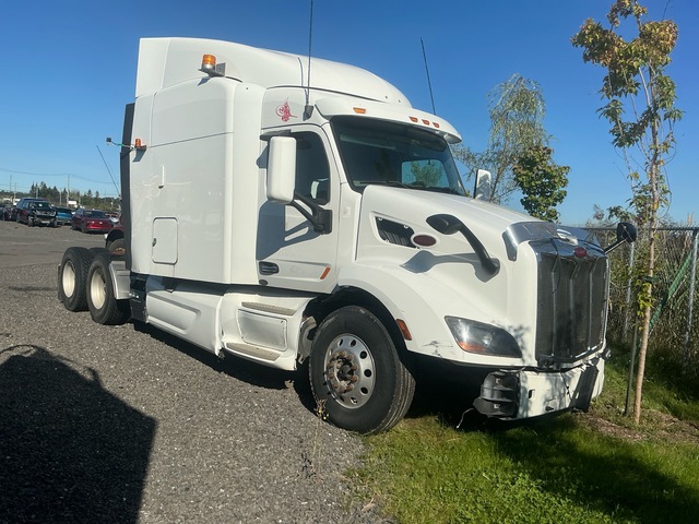 2018 Peterbilt 579 6x4 T/A Sleeper Truck Tractor