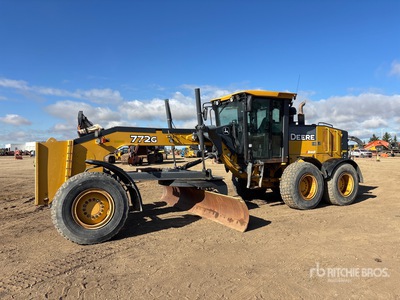 2013 John Deere 772G AWD Motor Grader