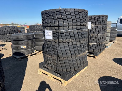 Quantity of (4) Beaver 17.5R25 Équipements pour pneus (Unused)