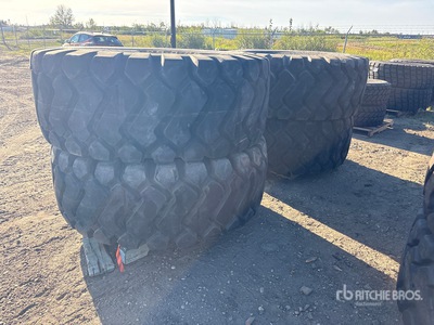 Quantity of (24) Grizzly 26.5R25 Wheel Loader を見 Tires