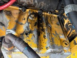 Engine with Oil Leaks