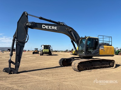 2014 John Deere 290G LC Tracked Excavator