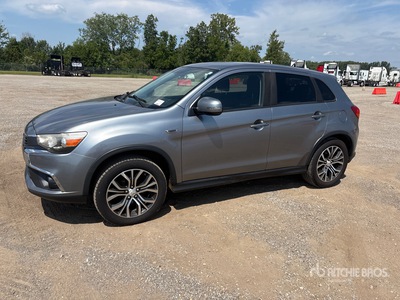 2016 Mitsubishi Outlander 4WD Véhicule utilitaire sport
