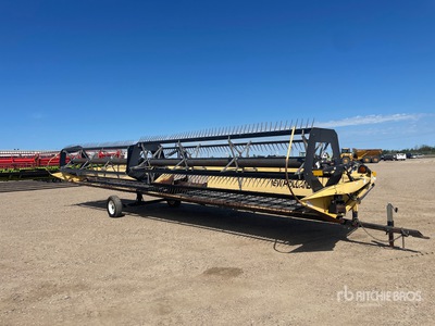 1998 Honey Bee 994 35 ft Draper Combine Header