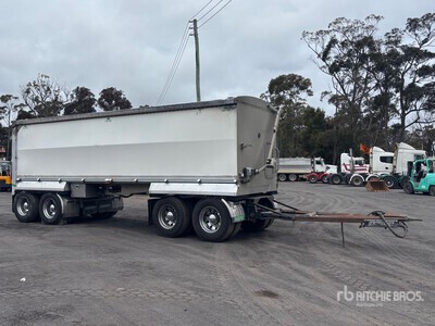 2016 Sloanebuilt 8 m Quad Dog End Dump Trailer