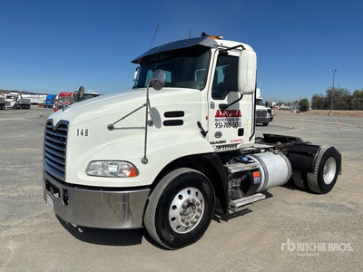 2015 Mack CXU612 4x2 S/A Day Cab Truck Tractor