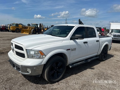 2016 Ram 1500 Outdoorsman 4x4 Crew Cab Pickup