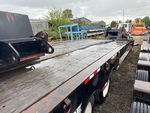 Trailer Chassis with Deck/ Floor Condition