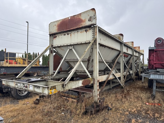 Cedarapids 8 ft x 12 ft 4 Bin Aggregate Feeder
