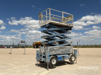 2001 JLG 400CRT 4x4 Diesel Plateforme élévatrice à ciseaux