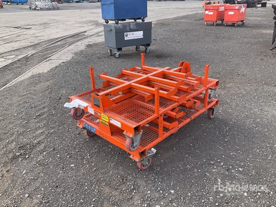 Quantity of (2) Eazytools Material Rack Różne