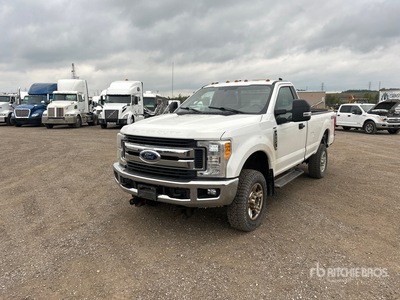 2017 Ford F-250 XLT 4x4 Pickup