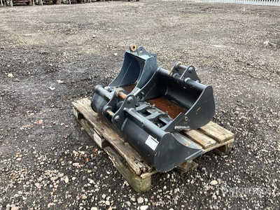 Quantity of (3) Cazo para excavadora