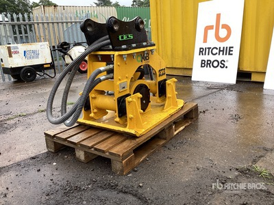 2025 OKB CP350 Compactor plate Plate Compactor Attachment