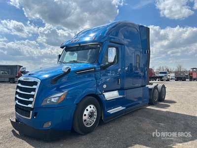 2023 Freightliner Cascadia 126 6x4 T/A Sleeper Truck Tractor