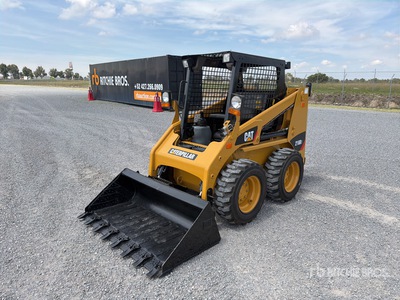 2018 Cat 216B3 Minicargador / Skid Steer Loader