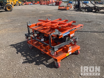 Quantity of (3) Material Rack Różne