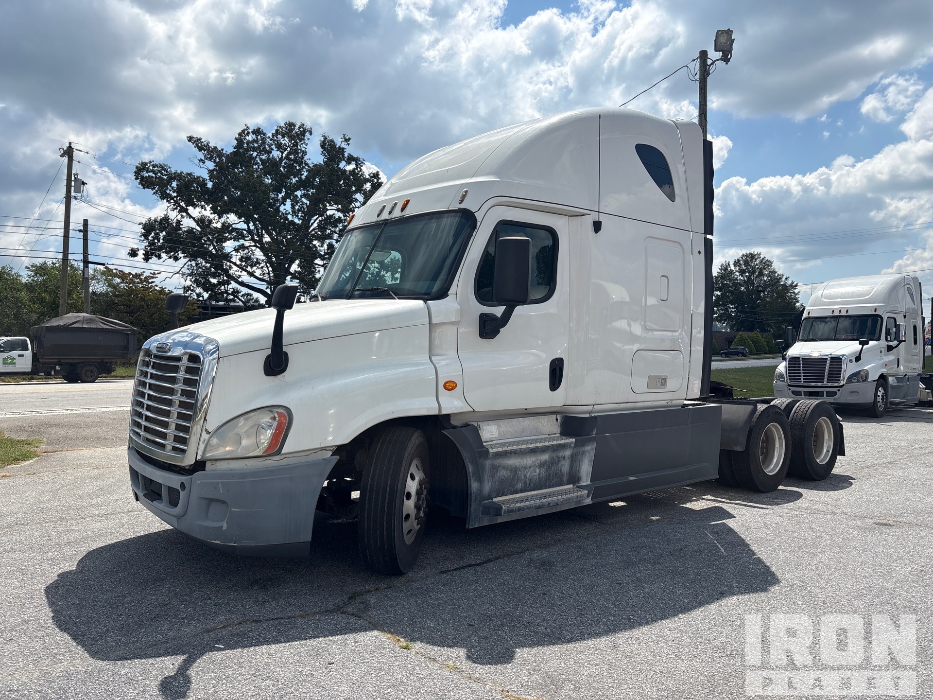 2020 Freightliner Cascadia 125 6x4 Tracteur Routier Couchette