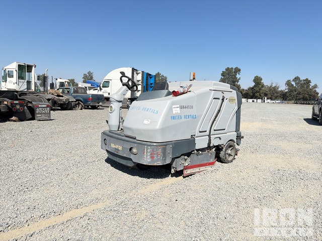 Floor Cleaning Machines