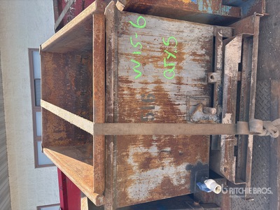 Quantity of (5) Hopper