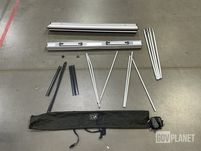 (15) SS48CB80SCLEARG Retractable Banner Stands