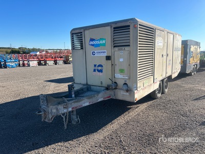 2012 Doosan HP1600WCU-T3 1600 cfm Mobile Compresor de aire