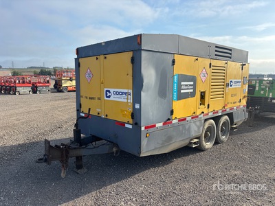 2018 Atlas Copco XAS1800JD8-FT4 1800 cfm Mobile ضاغط هوائي