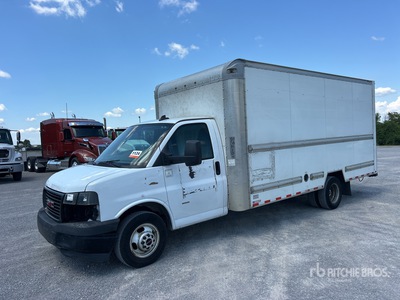 2019 GMC Savana G3500 4x2 Moving Camion fourgon