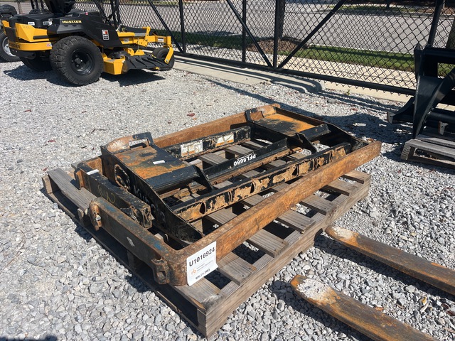Land Pride PFL5660 60 in Skid Steer Forks