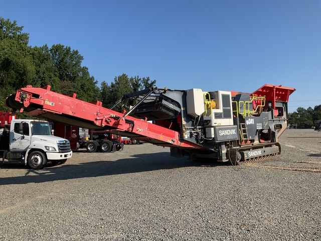 2021 Sandvik QJ341 Tracked Jaw Crushing Plant 2021 Sandvik QJ341 Tracked Jaw Crushing Plant