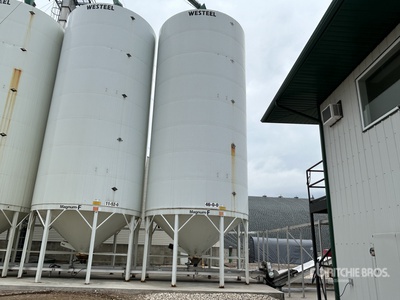 2010 Westeel 1632 Magnum-F Fertilizer Hopper Grain Bin