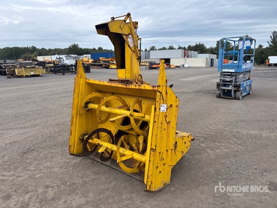 1997 Trackless MT5T Sidewalk Plow