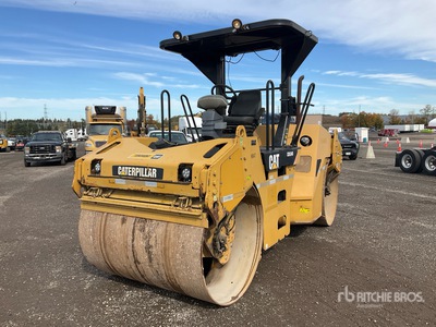 2008 Cat CB-534D Compacteur double bille